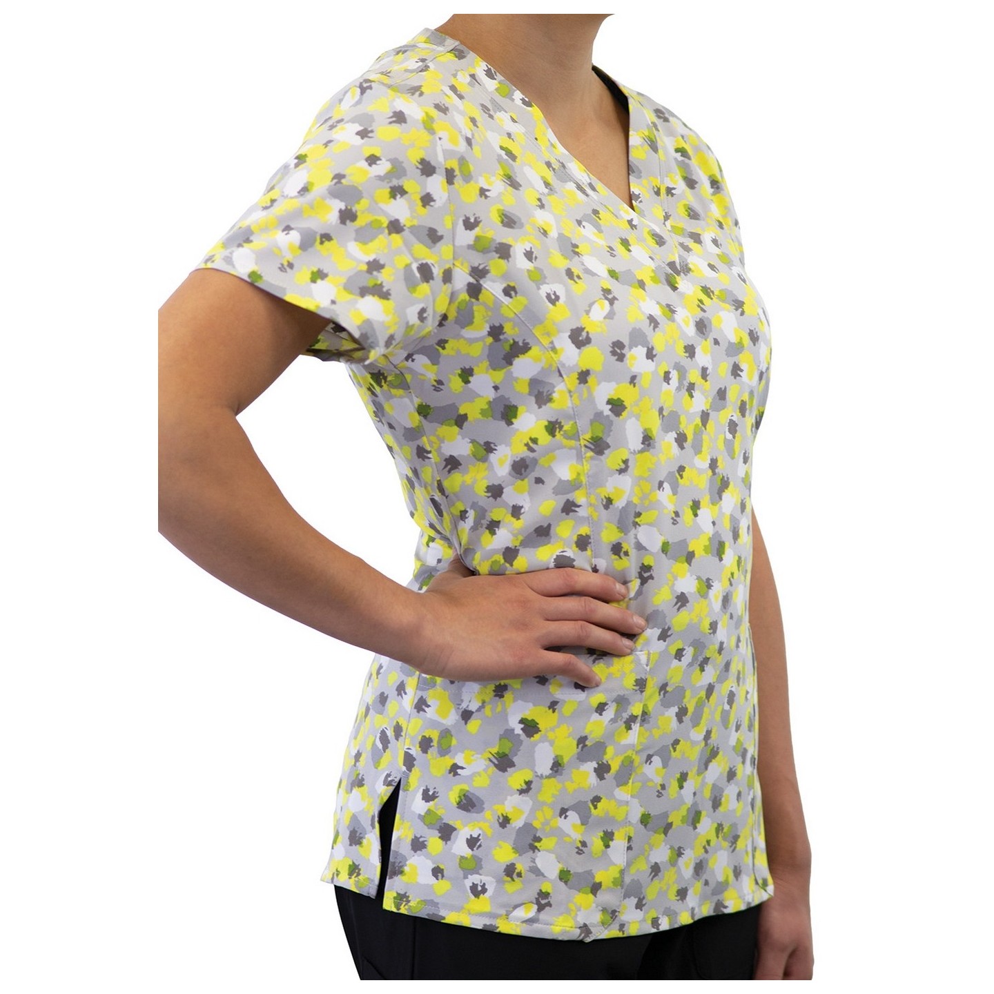 1767 Maevn V-Neck Print Top - Twinkle Twinkle