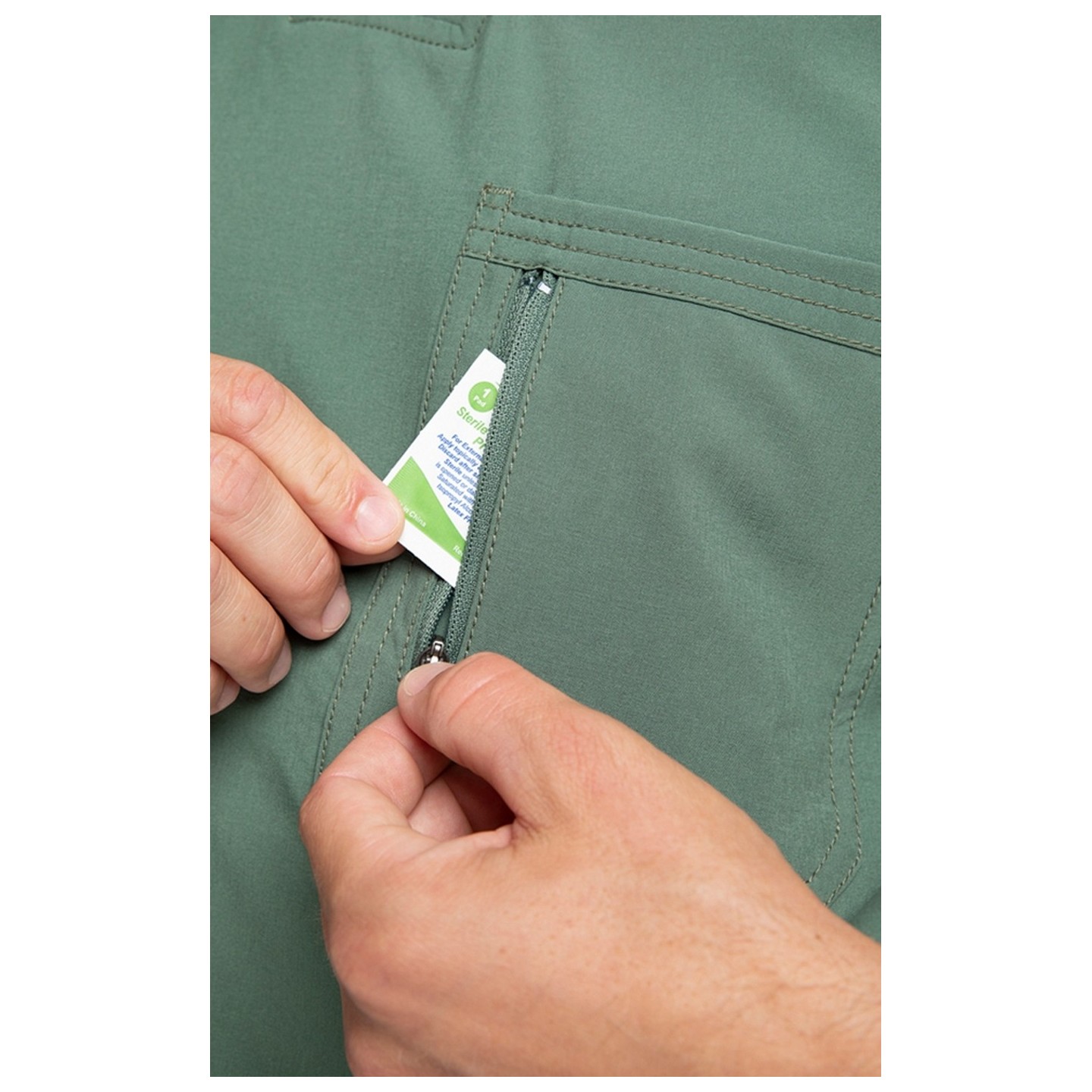 Top col en V pour homme - Cherokee Infinity - Antimicrobien