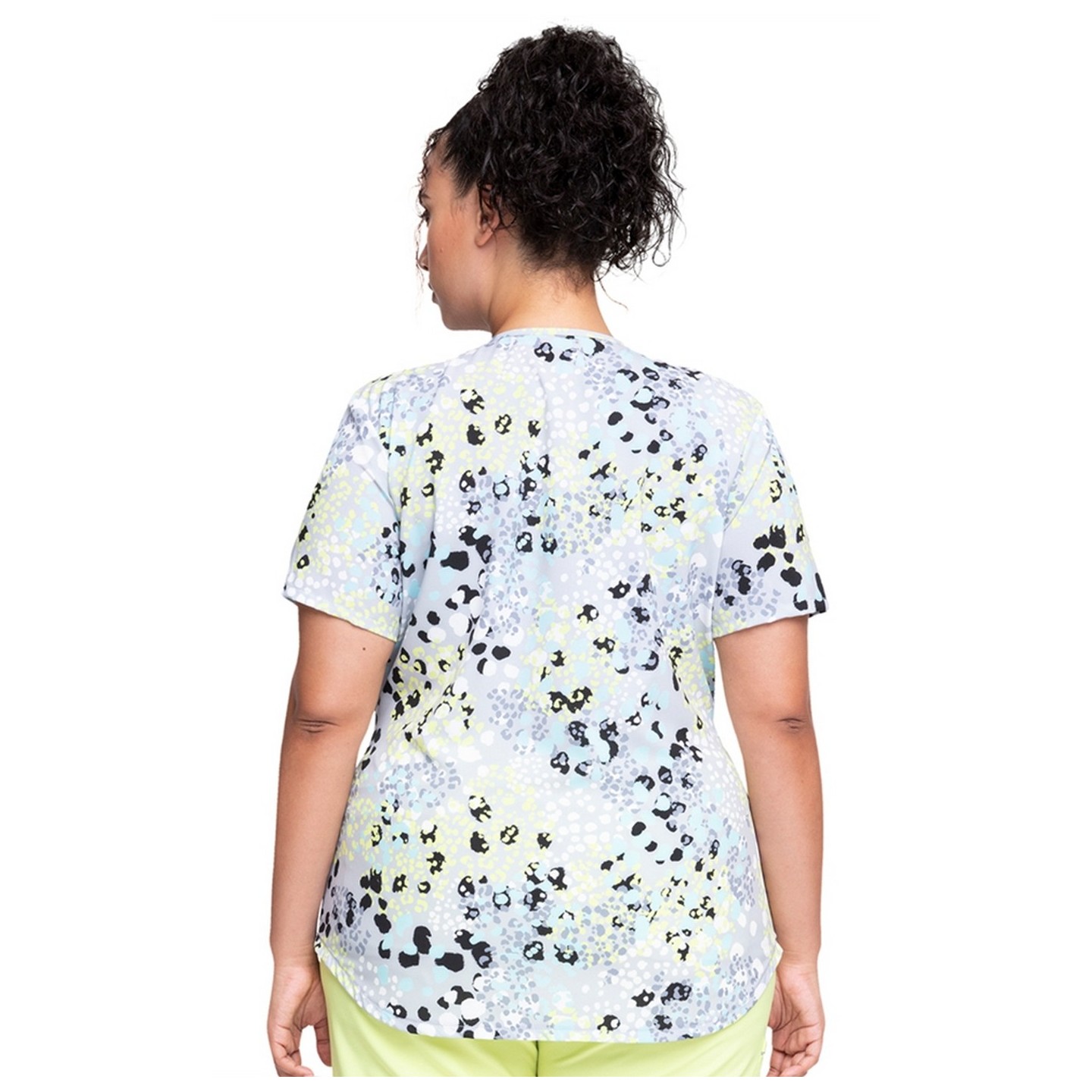 *FINAL SALE CK637 V-Neck Print Top in Spots Gone Wild - Cherokee Prints