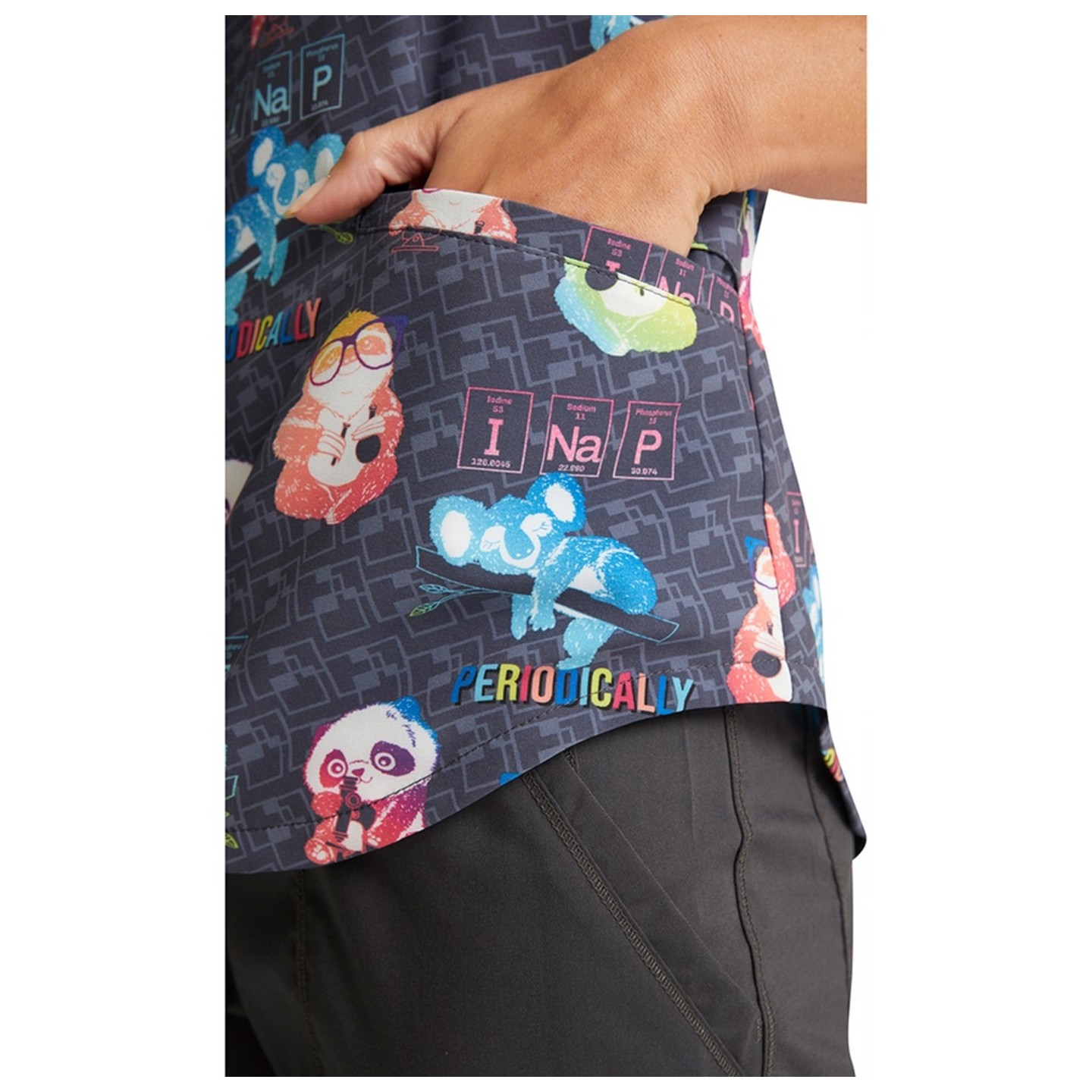 *FINAL SALE CK637 V-Neck Print Top in Science Friends - Cherokee Prints