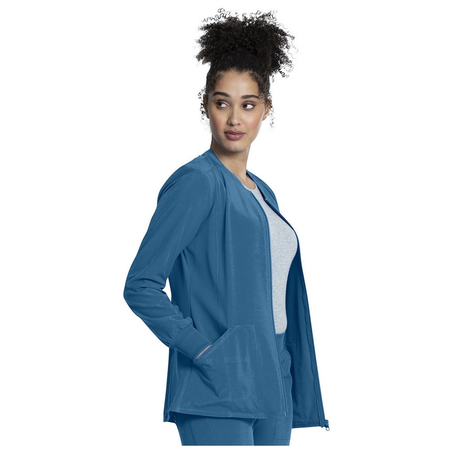 CKA384 Allura Round Neck Zip FroCKA384 Allura Veste d'Échauffement à Col Rond Zippée par Cherokeent Jacket by Cherokee