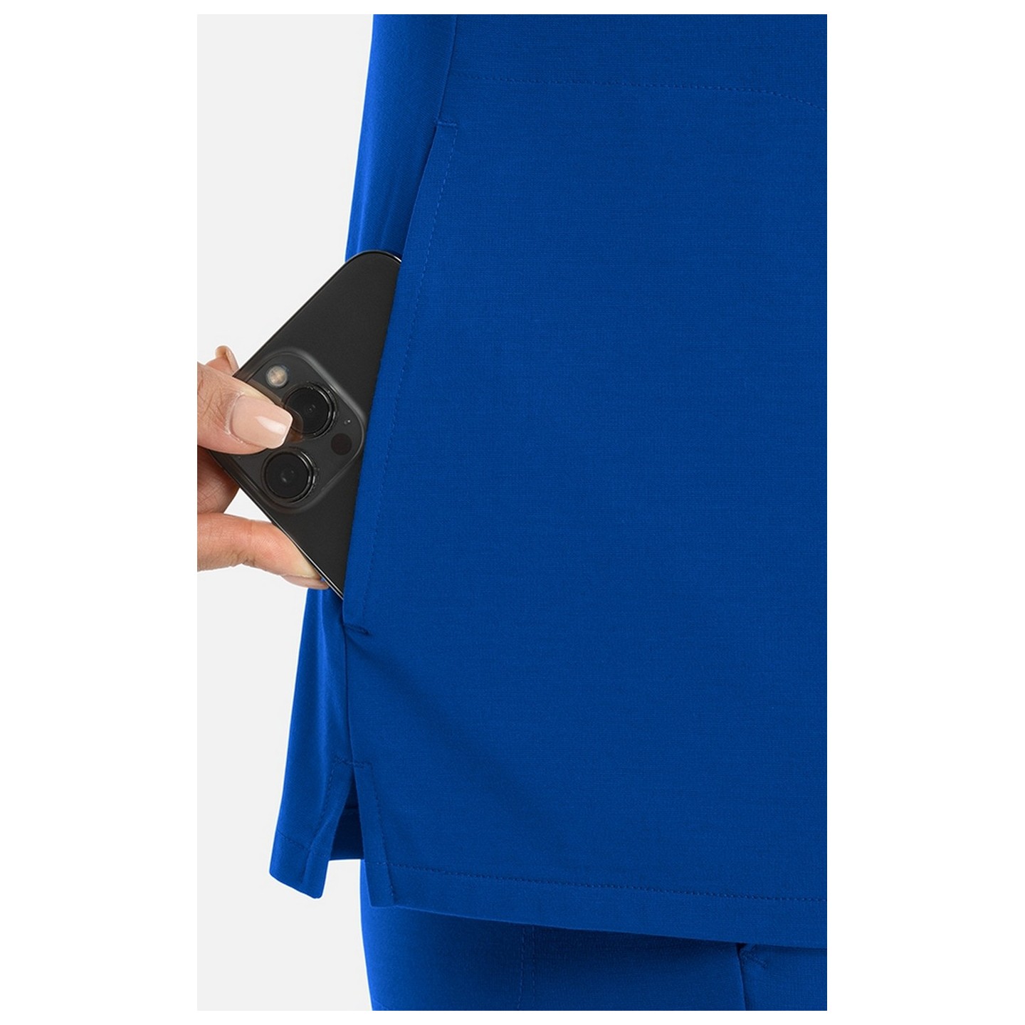 20301 Focus Banded V-Neck Knit Top by Maevn