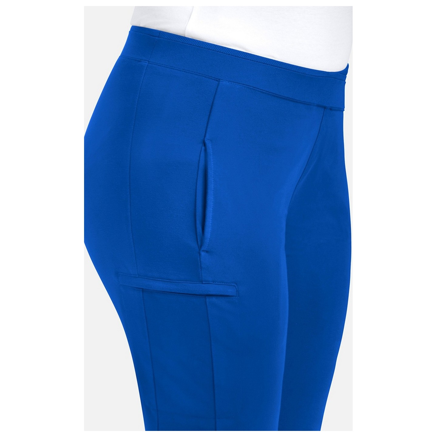 60301 Focus Pantalon Tricoté à Jambe Effilée par Maevn