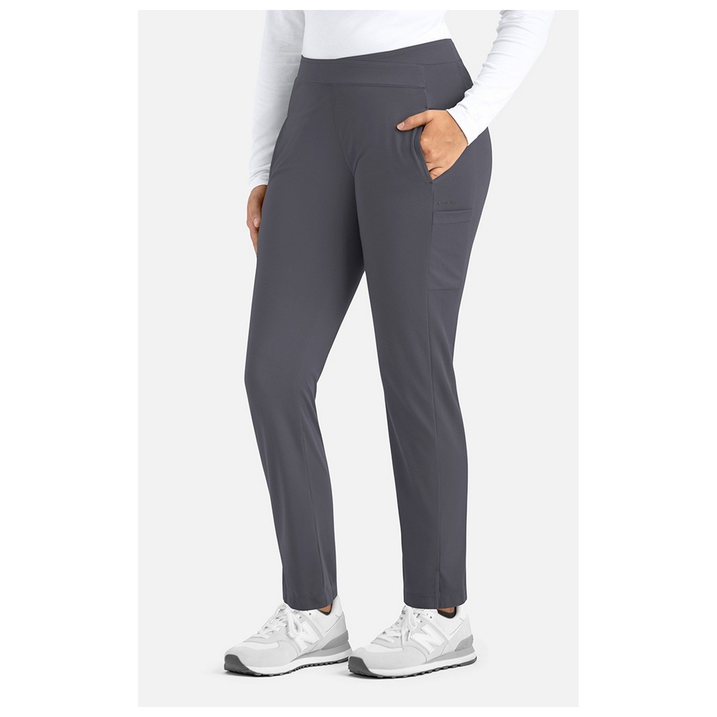 60301 Focus Flat Front Tapered Leg Knit Pant by Maevn