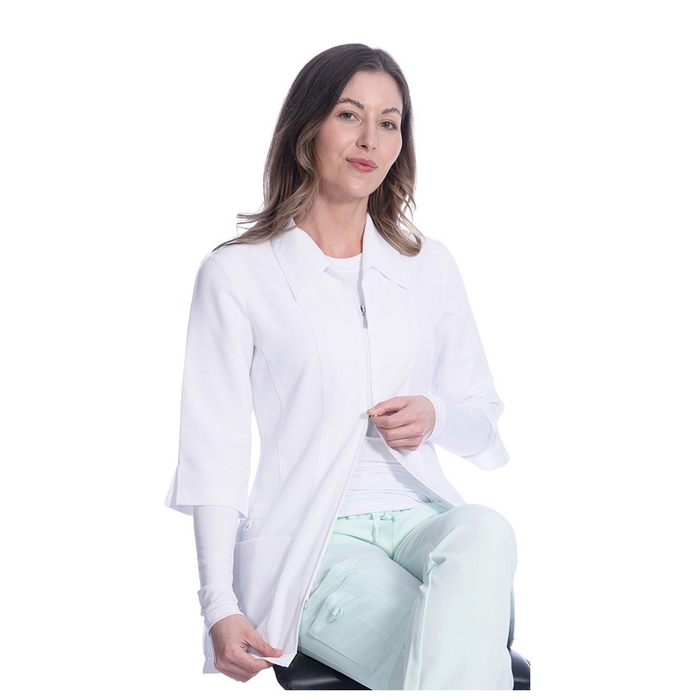 7505 Flaunt Professional Spa Jacket by Green Town