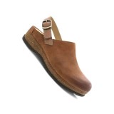 Merrin Tan Burnished Suede Mule Agrafée à Talon Sanglé  pour Femmes par Dansko 