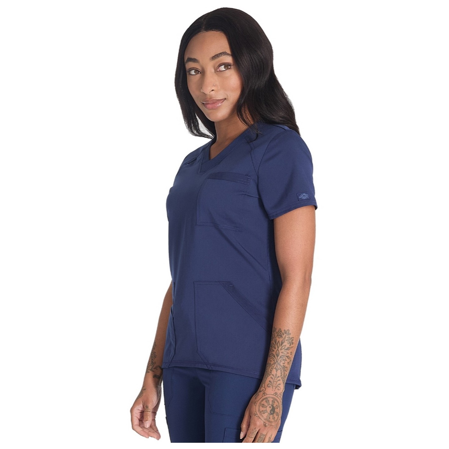 DK834 Balance Haut à Col en V avec 4 poches par Dickies