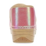 XP 2.0 Pink Iridescent Leather Sabot Antidérapante pour Femmes par Dansko