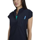 1131 Solis Catrin 2 Pocket Zipper Neck Top by koi