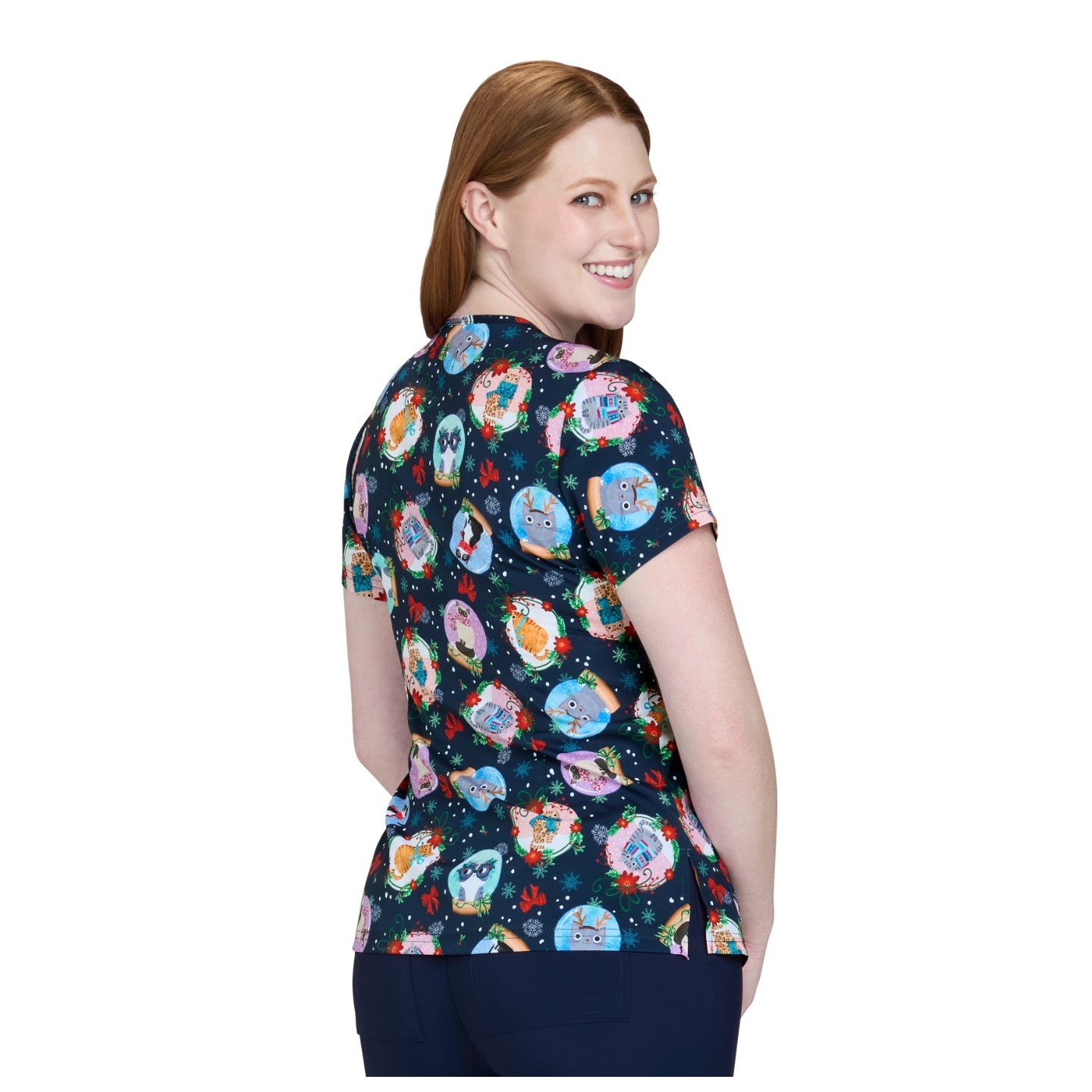 384PRA koi Artist Series Leslie Print Top - Holiday Cats