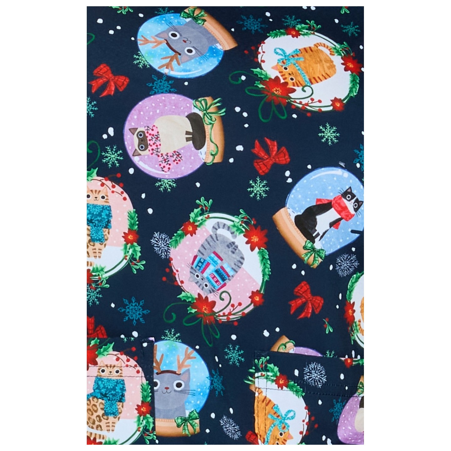 384PRA koi Artist Series Leslie Print Top - Holiday Cats