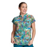 1093PRA koi Basics Artist Series Haut Imprimé Ari avec Encolure Fendue - Forest Creatures