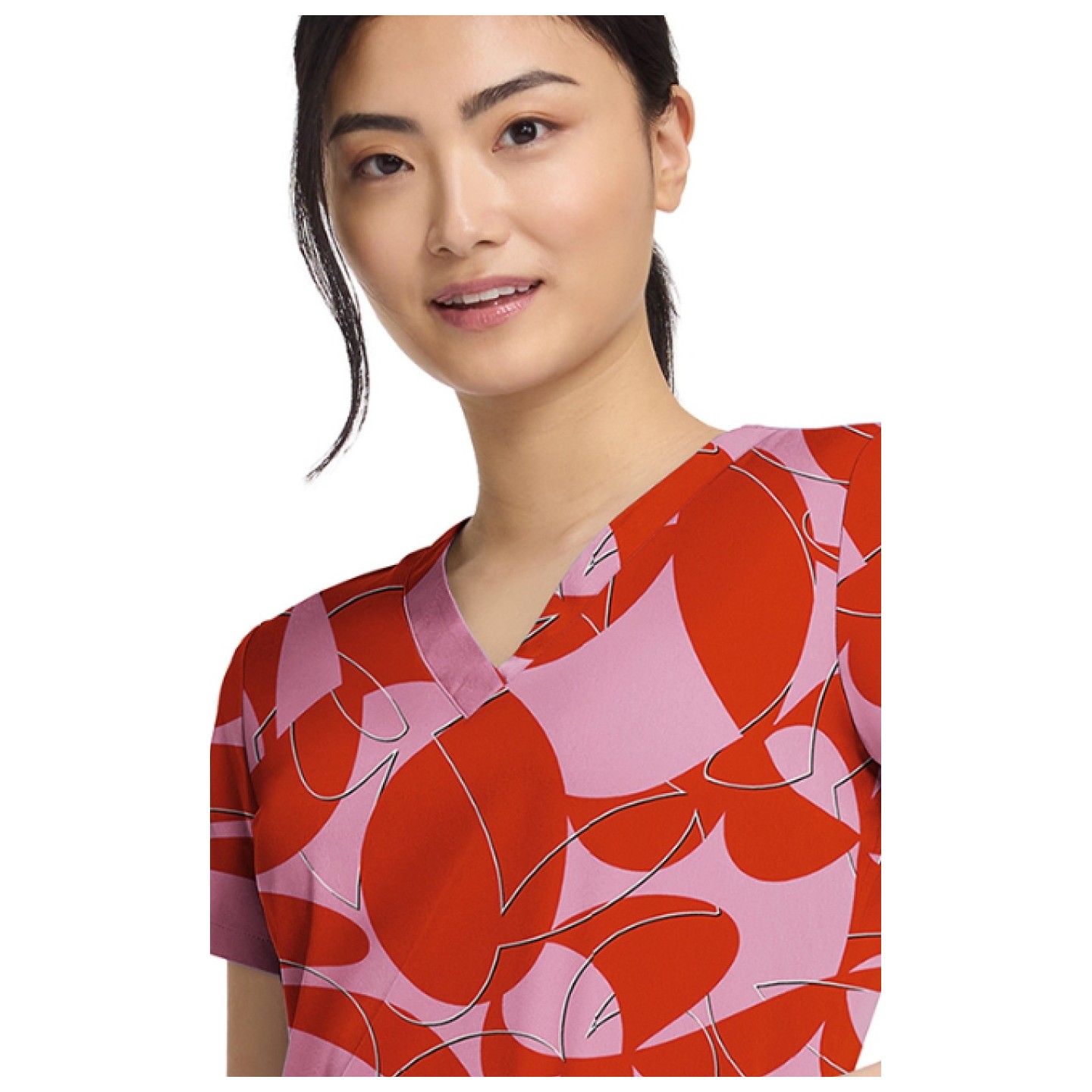 MC8564 Med Couture 2 Pocket V-Neck Print Top - Hopscotch