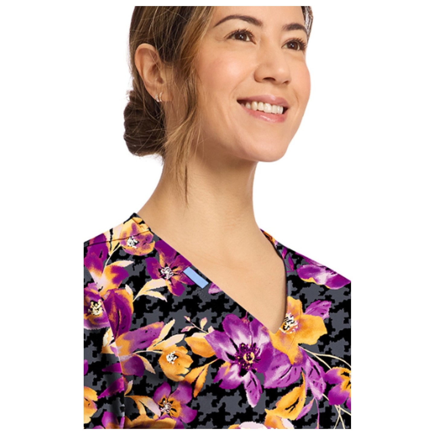 CK856 Haut Imprimé à Col en V avec 2 Poches par Cherokee - Velvet Floral