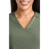 2501 Embrace Zoe Banded V-Neck 4 Pocket Top by Maevn