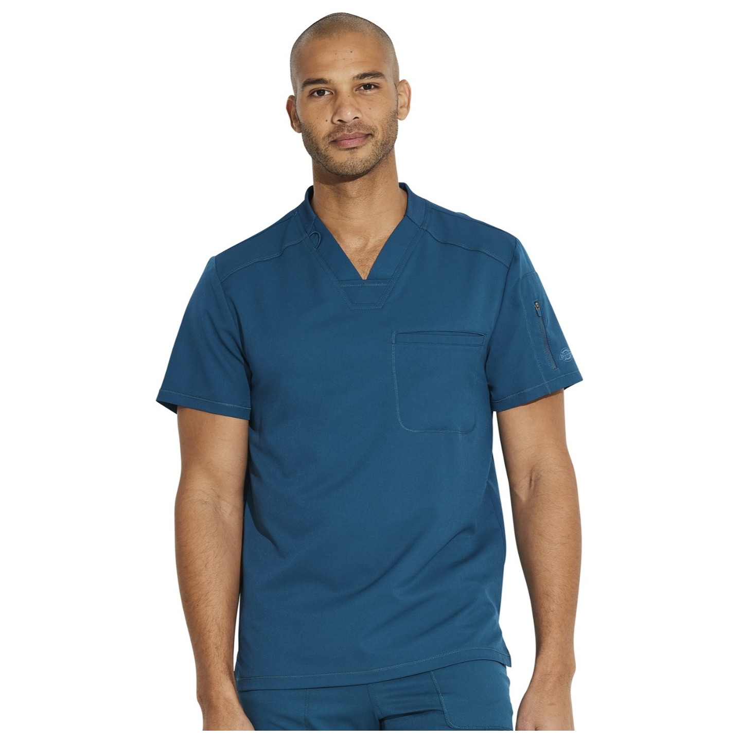 DK610 Dickies Dynamix Haut à Col en V avec Poche de Poitrine