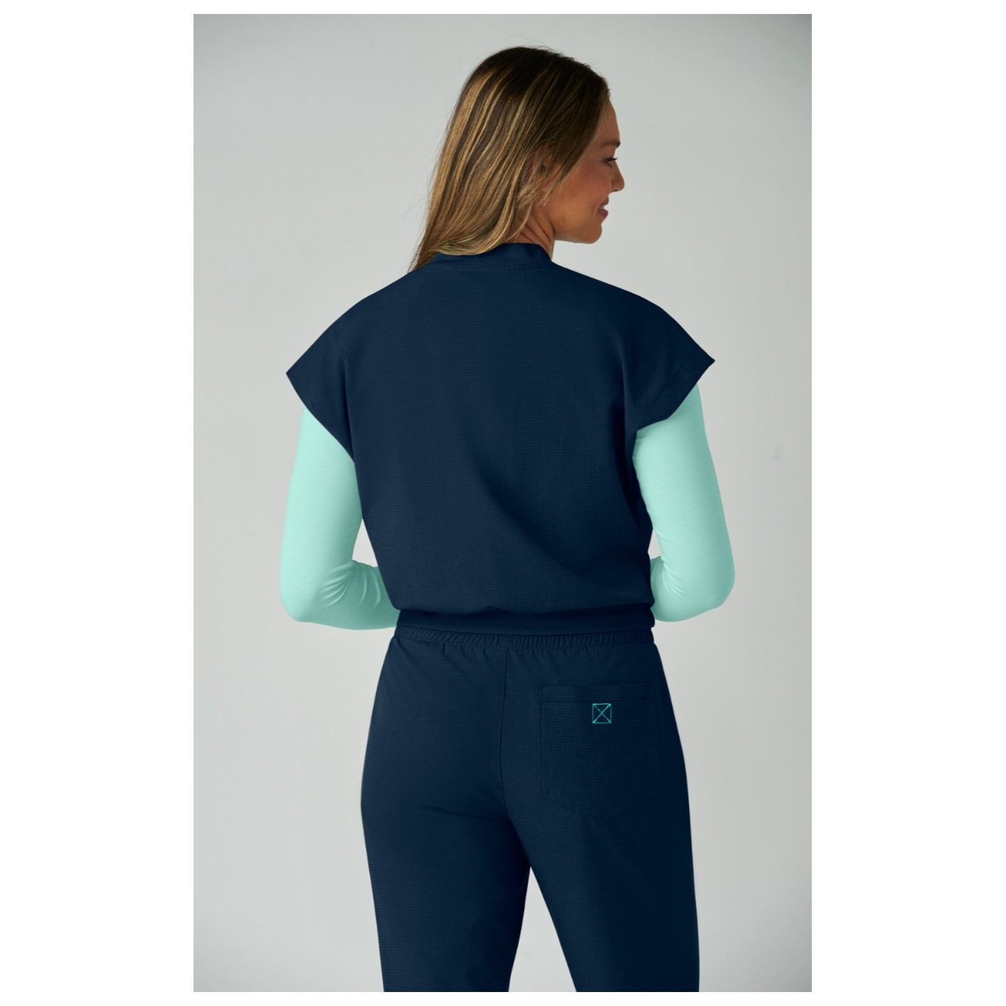 1143 Solis Haut Courte avec Manches Dolman 'Trinity' par koi