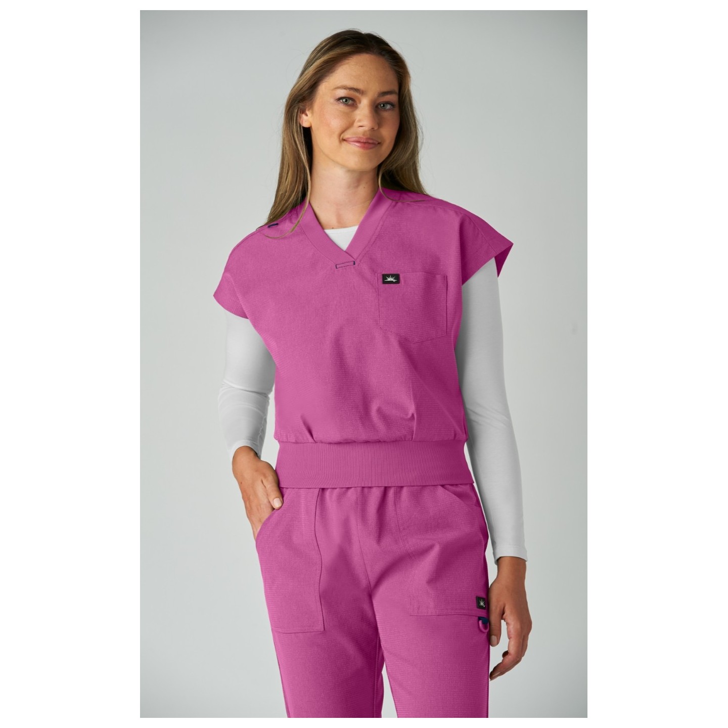 1143 Solis Haut Courte avec Manches Dolman 'Trinity' par koi