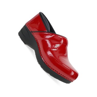 XP 2.0 Red Patent Sabot Antidérapante pour Femmes par Dansko